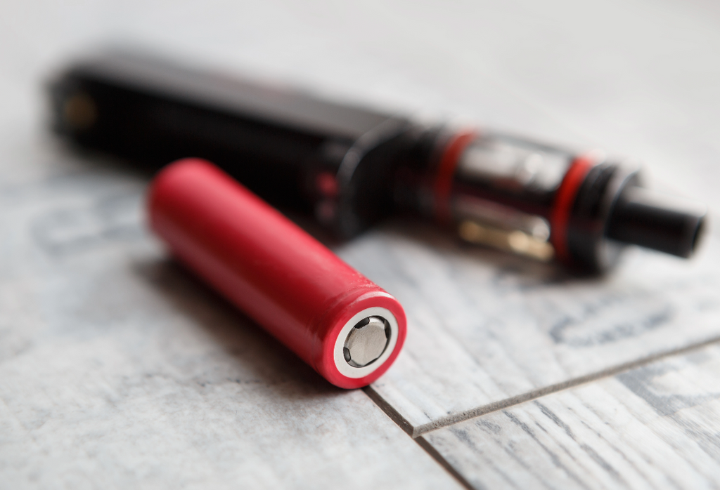 Navigating the Essentials of E-Cigarette Battery Safety